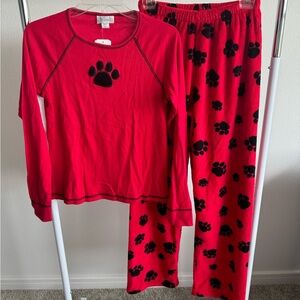 Women’s Paw Print Pajamas